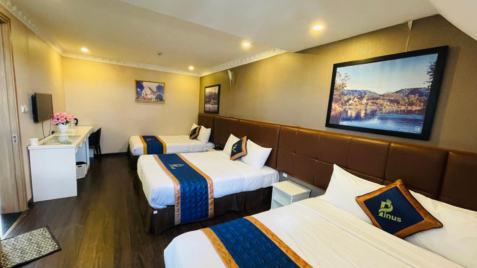 Pinus Hotel Da Lat Exterior photo